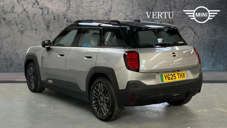 MINI Aceman 135kW E Classic 43kWh 5dr Auto Electric Hatchback